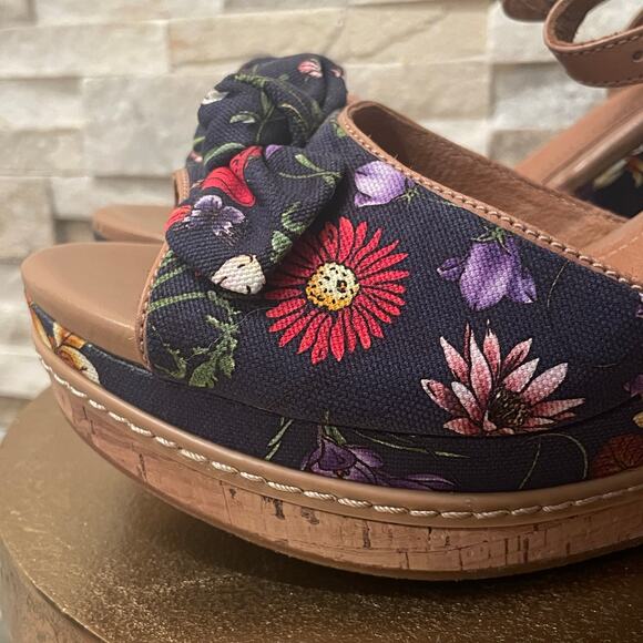 Clarks 8.5 Amelia Joyce Wedge Sandals | Navy Floral Cork Platform, Rare New NWT - Picture 11 of 13